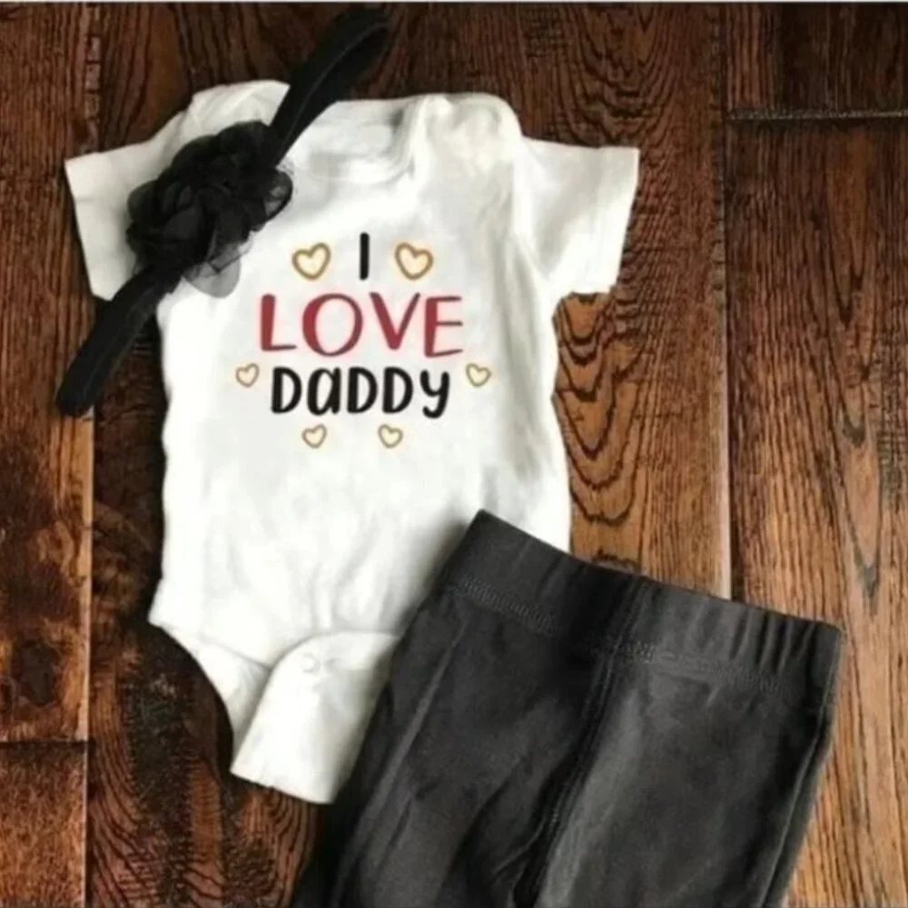 NEW Size 0-3 month romper baby Announcement, baby shower gift, I love my Daddy